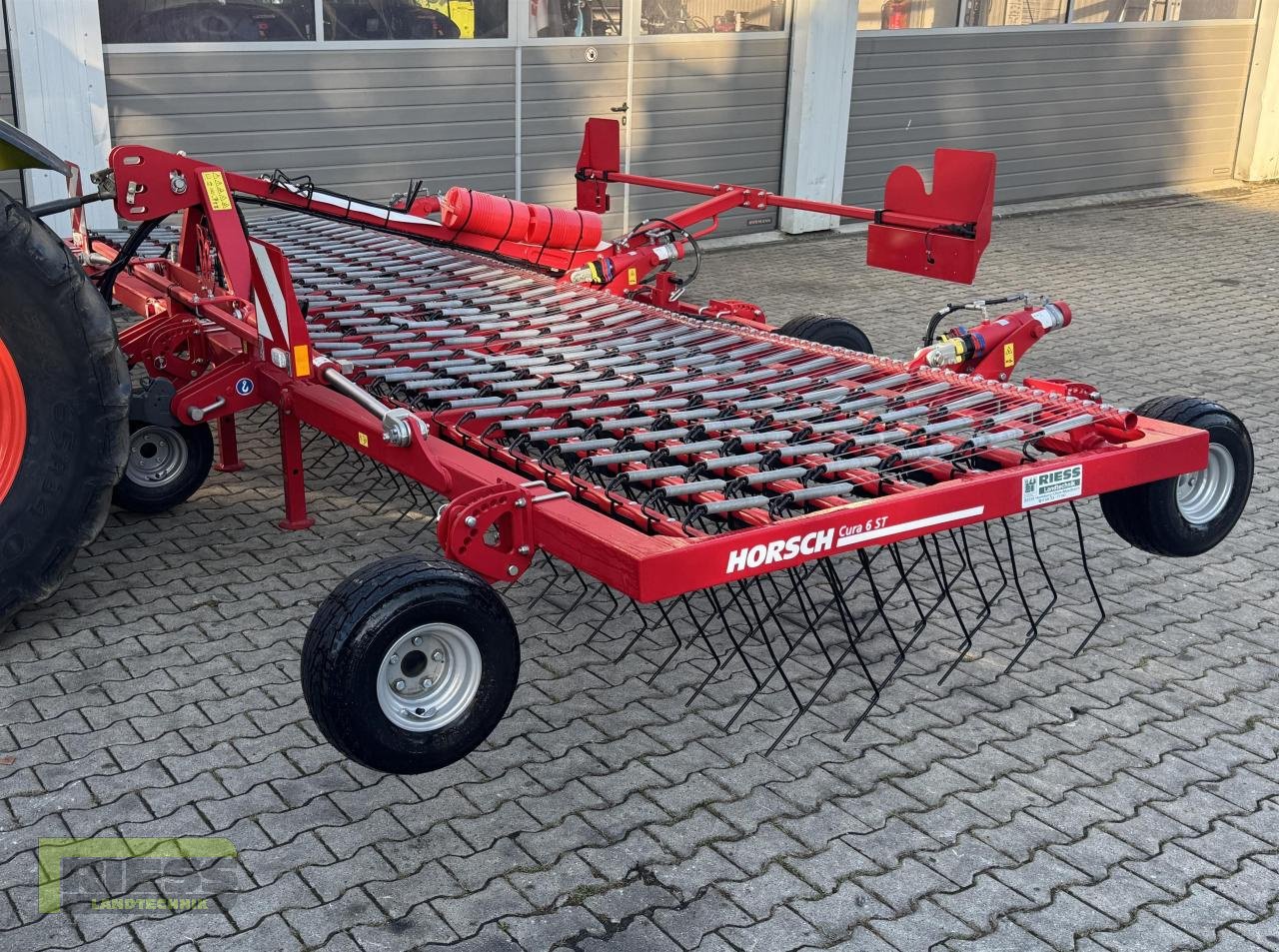 Striegeltechnik & Hacktechnik des Typs Horsch CURA 6 ST, Neumaschine in Homberg/Ohm - Maulbach (Bild 4)