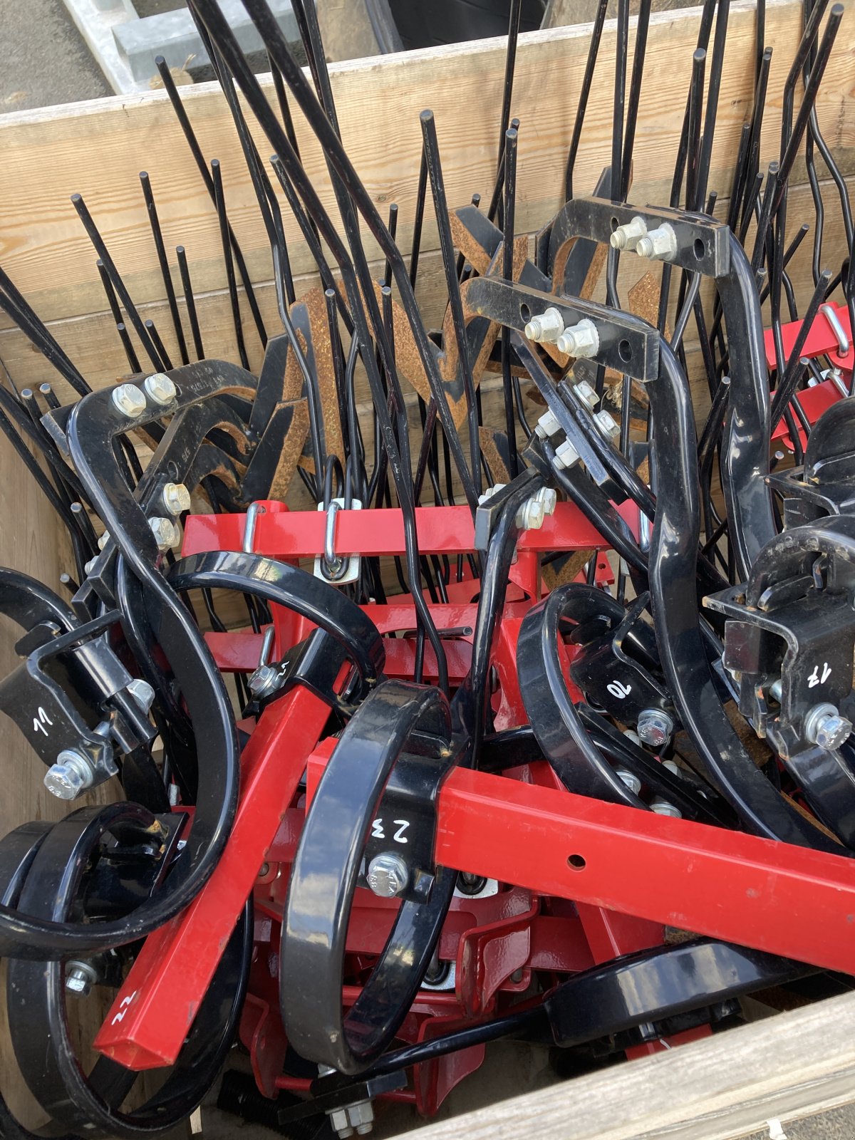 Striegeltechnik & Hacktechnik des Typs Horsch Transformer 6 VF, Gebrauchtmaschine in Wülfershausen an der Saale (Bild 13)