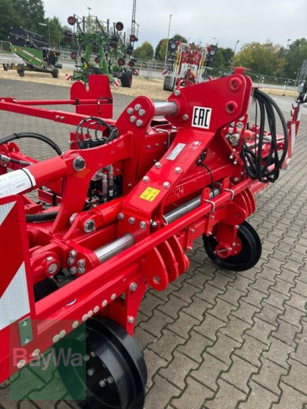 Striegeltechnik & Hacktechnik des Typs Horsch TRANSFORMER 6 VF, Neumaschine in Hoechstaedt (Bild 12)