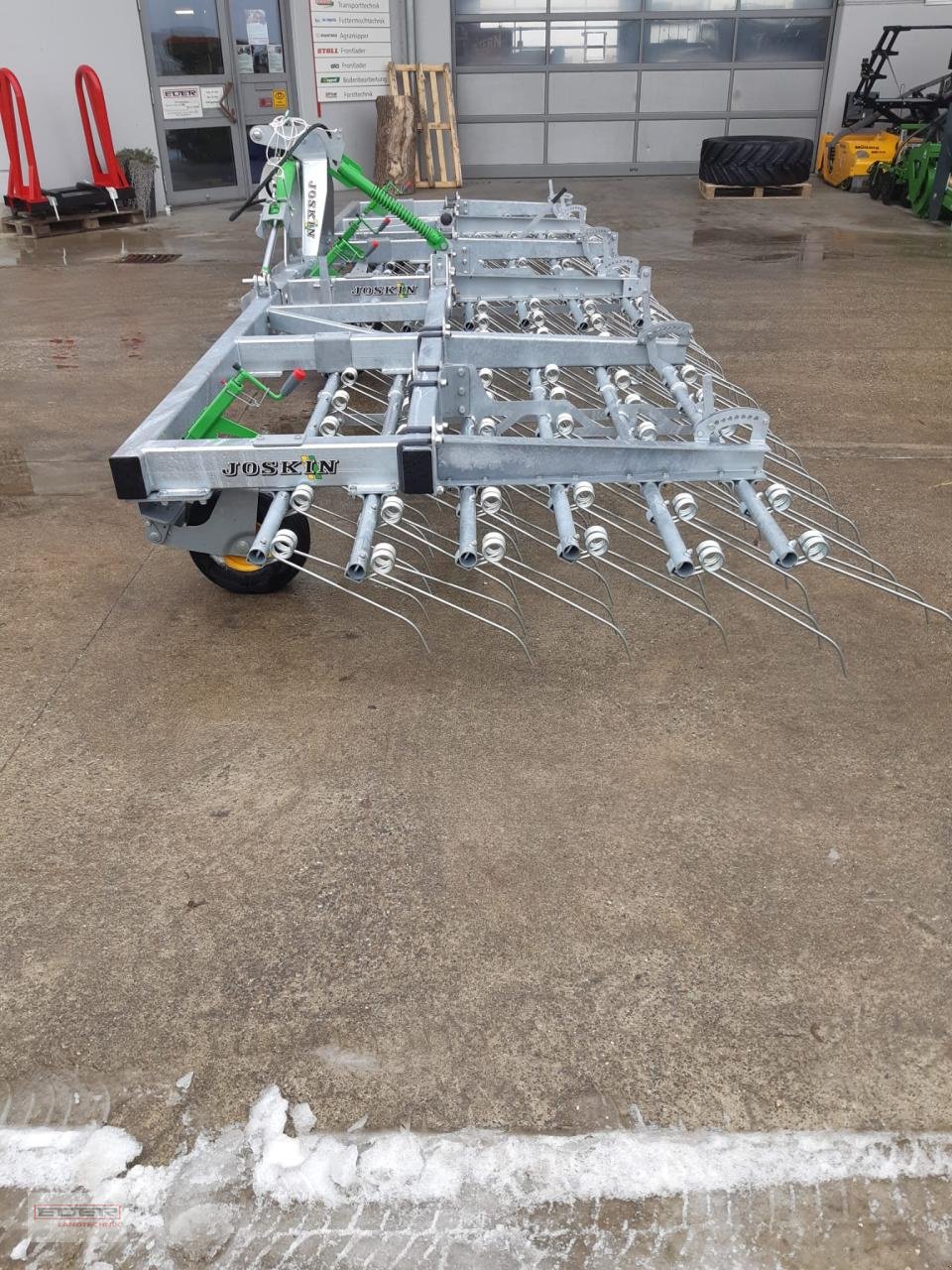 Striegeltechnik & Hacktechnik a típus Joskin Scariflex R6S6 600, Neumaschine ekkor: Luizhausen-Lonsee (Kép 4)