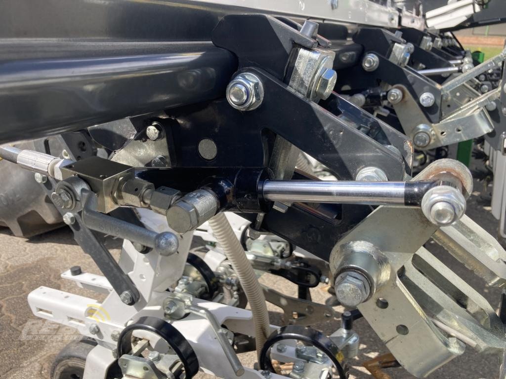 Striegeltechnik & Hacktechnik of the type Kerner Variofield 630H, Gebrauchtmaschine in Albersdorf (Picture 15)