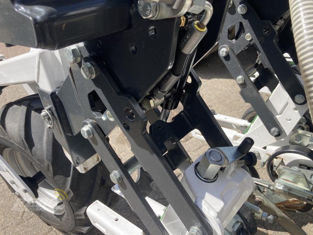 Striegeltechnik & Hacktechnik of the type Kerner Variofield 630H, Gebrauchtmaschine in Albersdorf (Picture 16)