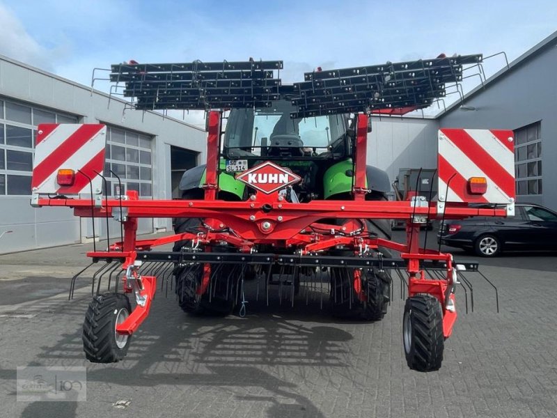 Striegeltechnik & Hacktechnik des Typs Kuhn Tineliner 600, Neumaschine in Eslohe–Bremke