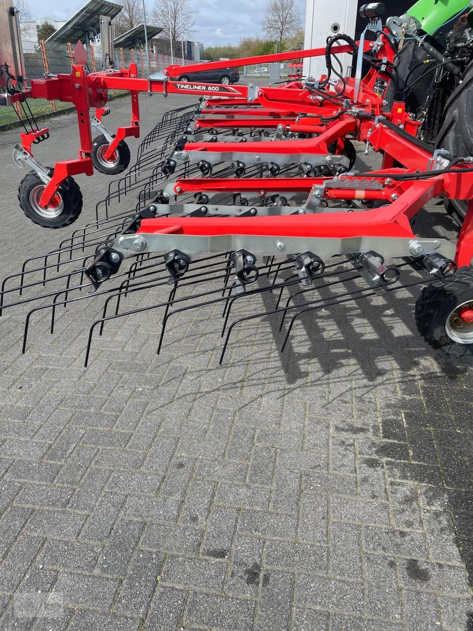 Striegeltechnik & Hacktechnik типа Kuhn Tineliner 600, Neumaschine в Eslohe–Bremke (Фотография 7)