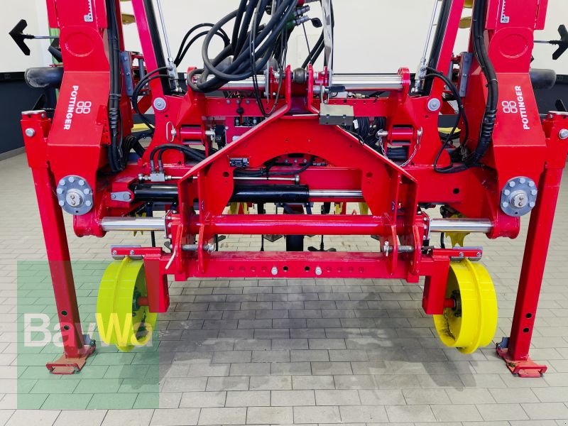 Striegeltechnik & Hacktechnik типа Pöttinger FLEXCARE V 6200, Vorführmaschine в Manching (Фотография 11)