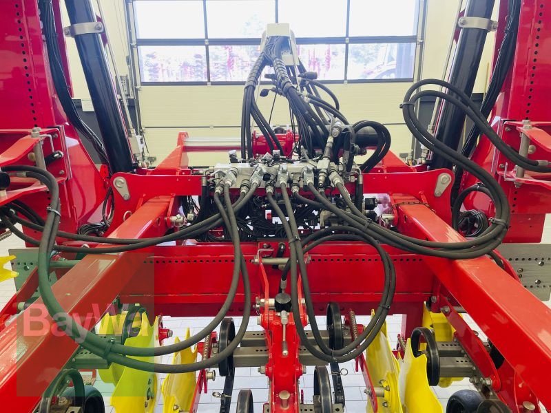 Striegeltechnik & Hacktechnik типа Pöttinger FLEXCARE V 6200, Vorführmaschine в Manching (Фотография 15)