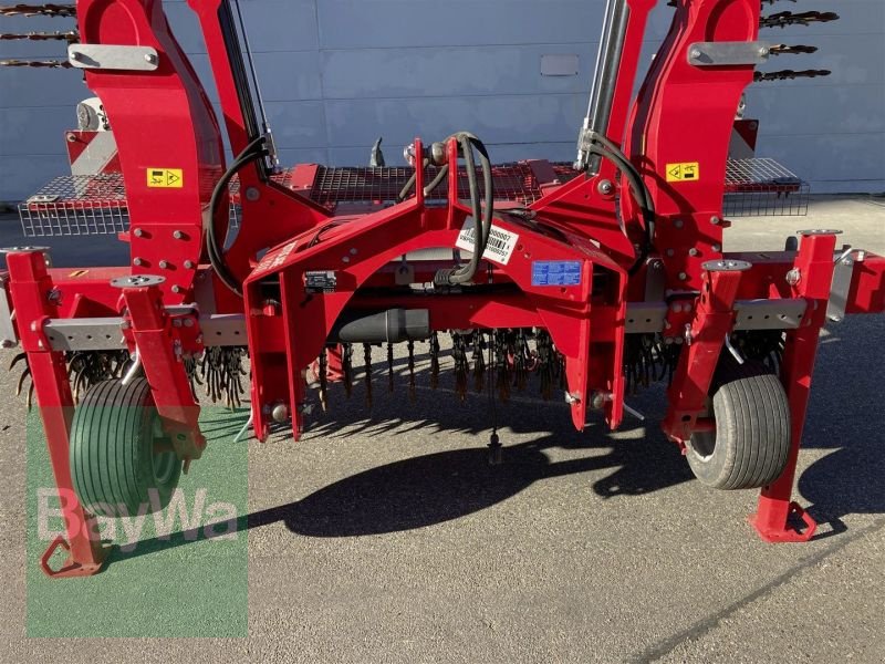 Striegeltechnik & Hacktechnik του τύπου Pöttinger ROTOCARE V 8000 ROLLHACKE, Vorführmaschine σε Erbach (Φωτογραφία 3)