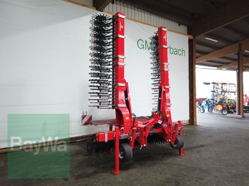 Striegeltechnik & Hacktechnik van het type Pöttinger ROTOCARE V 8000 ROLLHACKE, Vorführmaschine in Erbach (Foto 13)