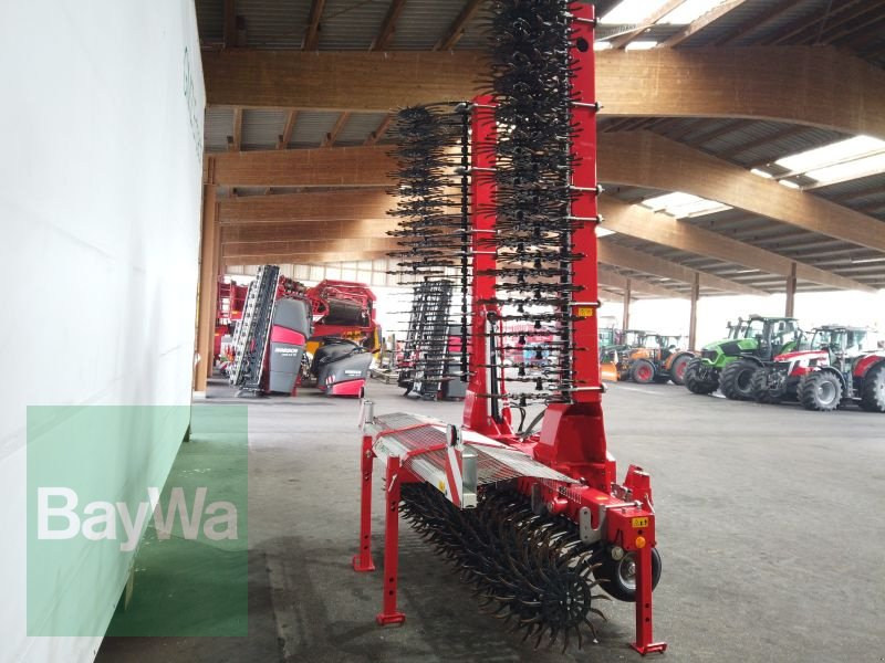 Striegeltechnik & Hacktechnik des Typs Pöttinger ROTOCARE V 8000 ROLLHACKE, Vorführmaschine in Erbach (Bild 15)