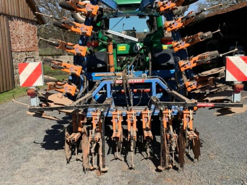 Striegeltechnik & Hacktechnik от тип Schmotzer G3000 20x30cm Hackmaschine, Gebrauchtmaschine в Könnern