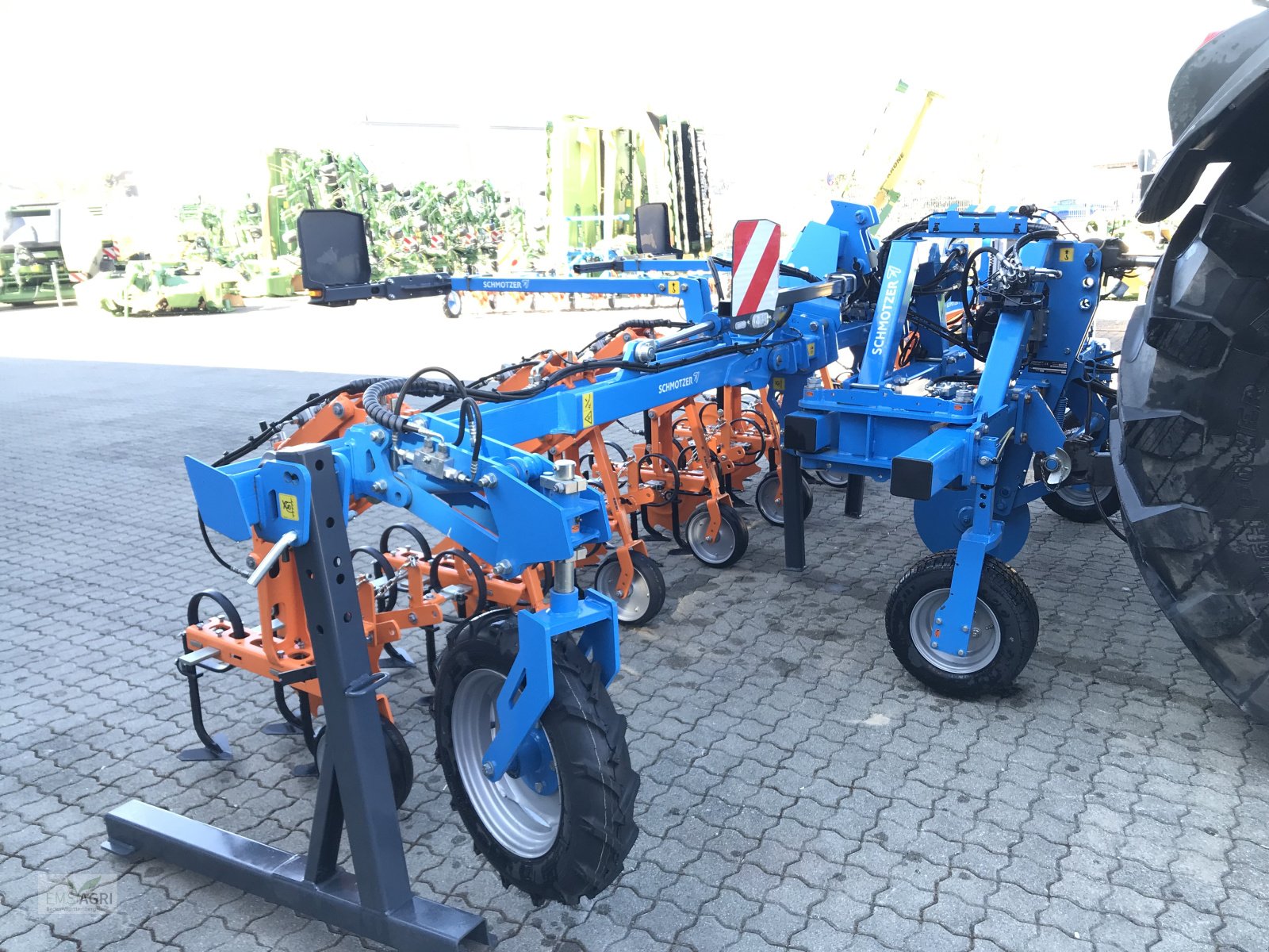 Striegeltechnik & Hacktechnik des Typs Schmotzer KPPPH-H-8-75 AV5HPSC, Neumaschine in Vöhringen (Bild 1)