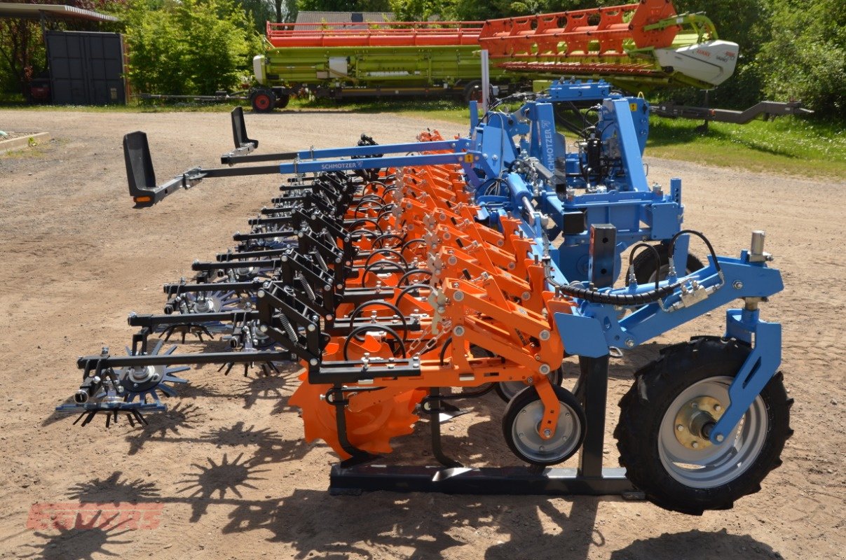 Striegeltechnik & Hacktechnik of the type Schmotzer Venterra 2K 12x50 KPP-M, Neumaschine in Suhlendorf (Picture 2)