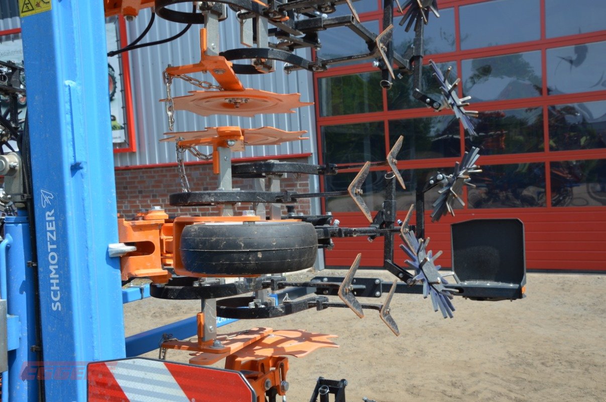 Striegeltechnik & Hacktechnik of the type Schmotzer Venterra 2K 8x75 KPP-LSC, Neumaschine in Suhlendorf (Picture 2)