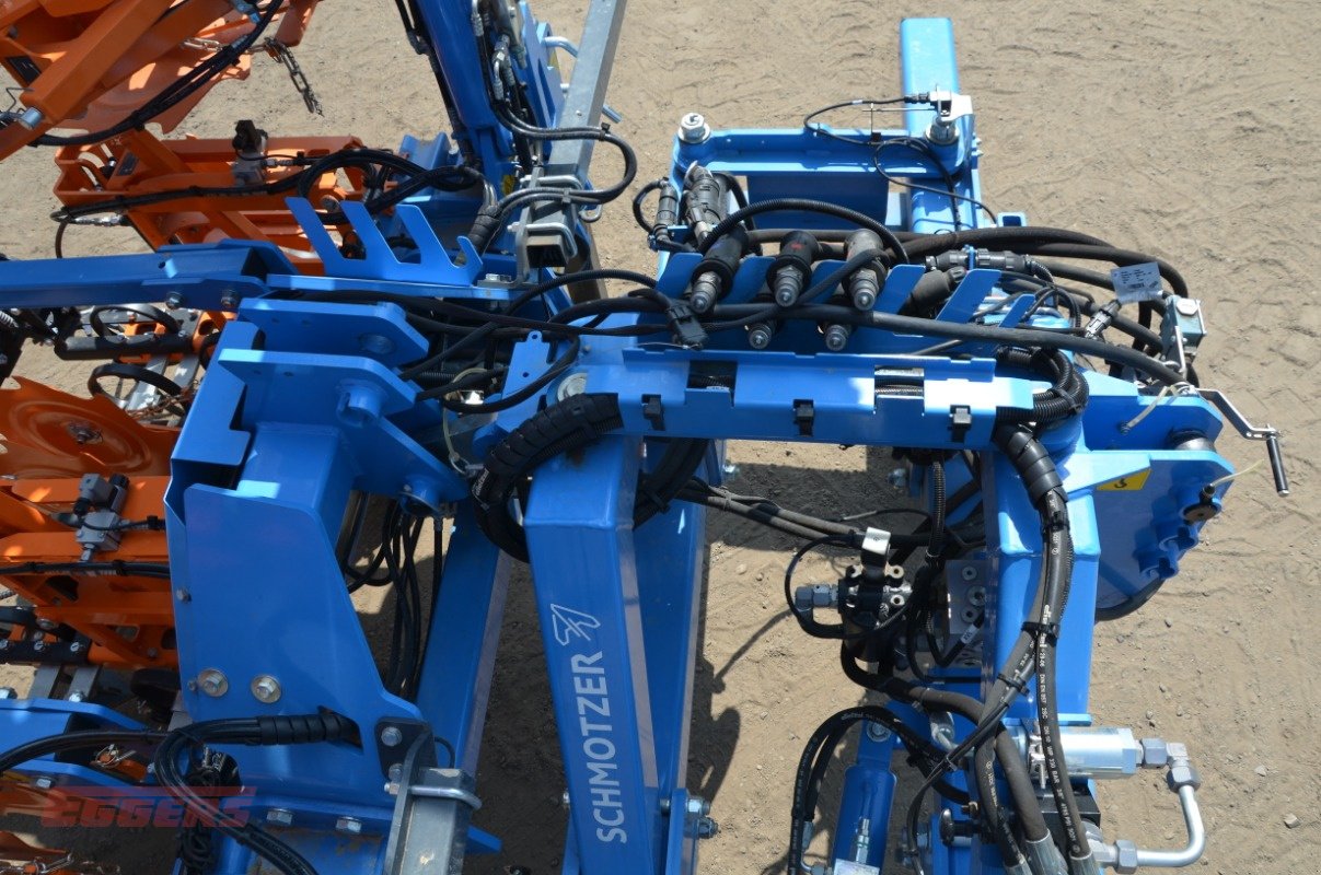 Striegeltechnik & Hacktechnik of the type Schmotzer Venterra 2K 8x75 KPP-LSC, Neumaschine in Suhlendorf (Picture 9)