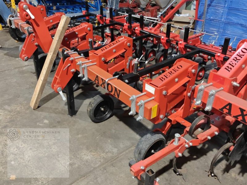 Striegeltechnik & Hacktechnik Türe ait Sonstige 4x75, Neumaschine içinde Wöhrden (resim 1)