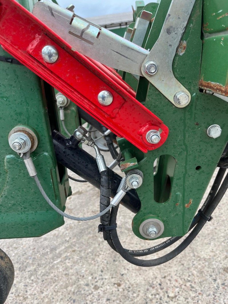 Striegeltechnik & Hacktechnik za tip Thyregod TRV, Gebrauchtmaschine u Elmenhorst-Lanken (Slika 5)