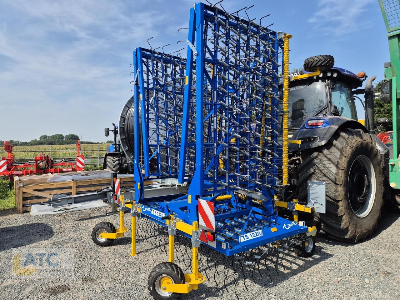 Striegeltechnik & Hacktechnik typu Treffler TS 1220 M3 elektrohydr., Neumaschine w Groß-Gerau (Zdjęcie 1)