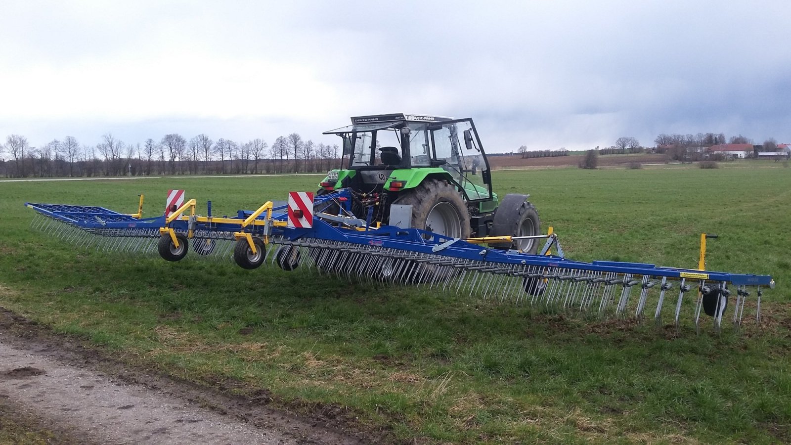 Striegeltechnik & Hacktechnik του τύπου Treffler TS 1220 M3, Gebrauchtmaschine σε 82276 Nassenhausen (Φωτογραφία 2)