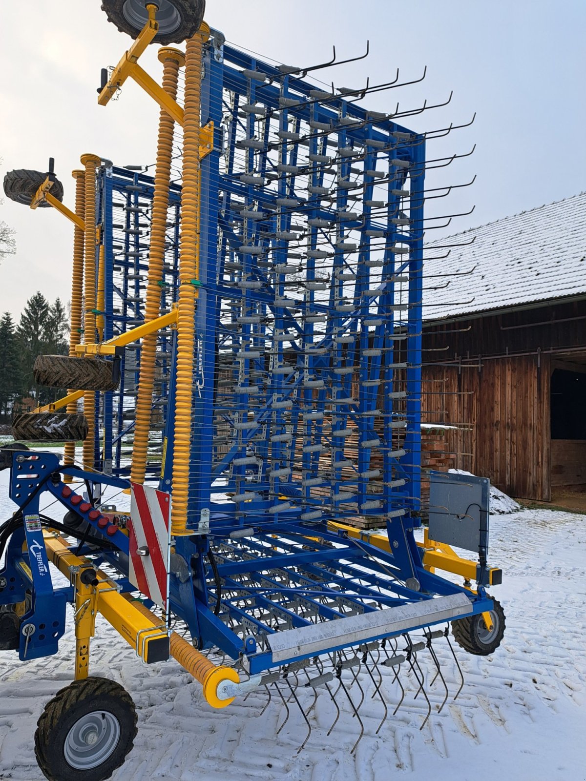 Striegeltechnik & Hacktechnik of the type Treffler TS 1220 M3, Gebrauchtmaschine in Waldsassen (Picture 3)