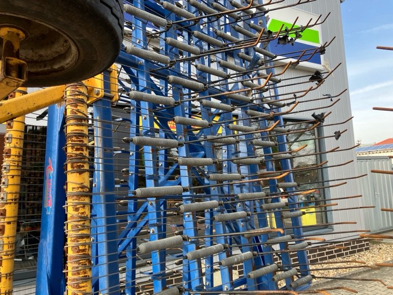 Striegeltechnik & Hacktechnik of the type Treffler TS1220 M3, Gebrauchtmaschine in Klein Berßen (Picture 9)