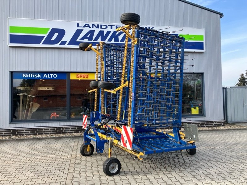 Striegeltechnik & Hacktechnik of the type Treffler TS1220 M3, Gebrauchtmaschine in Klein Berßen