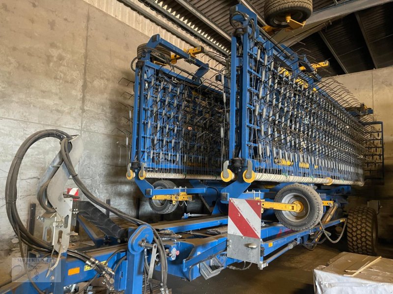 Striegeltechnik & Hacktechnik a típus Treffler TSF 2420 M3, Gebrauchtmaschine ekkor: Pragsdorf