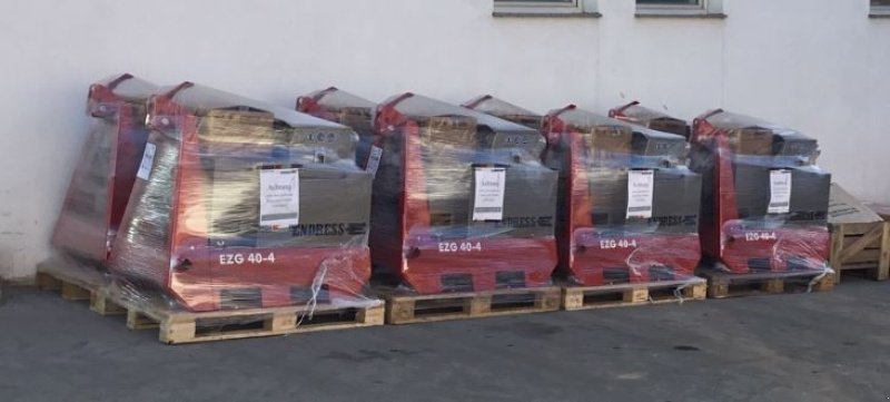 Stromaggregat des Typs Endress EZG 25/2 II/TN-S, Neumaschine in Windorf (Bild 2)