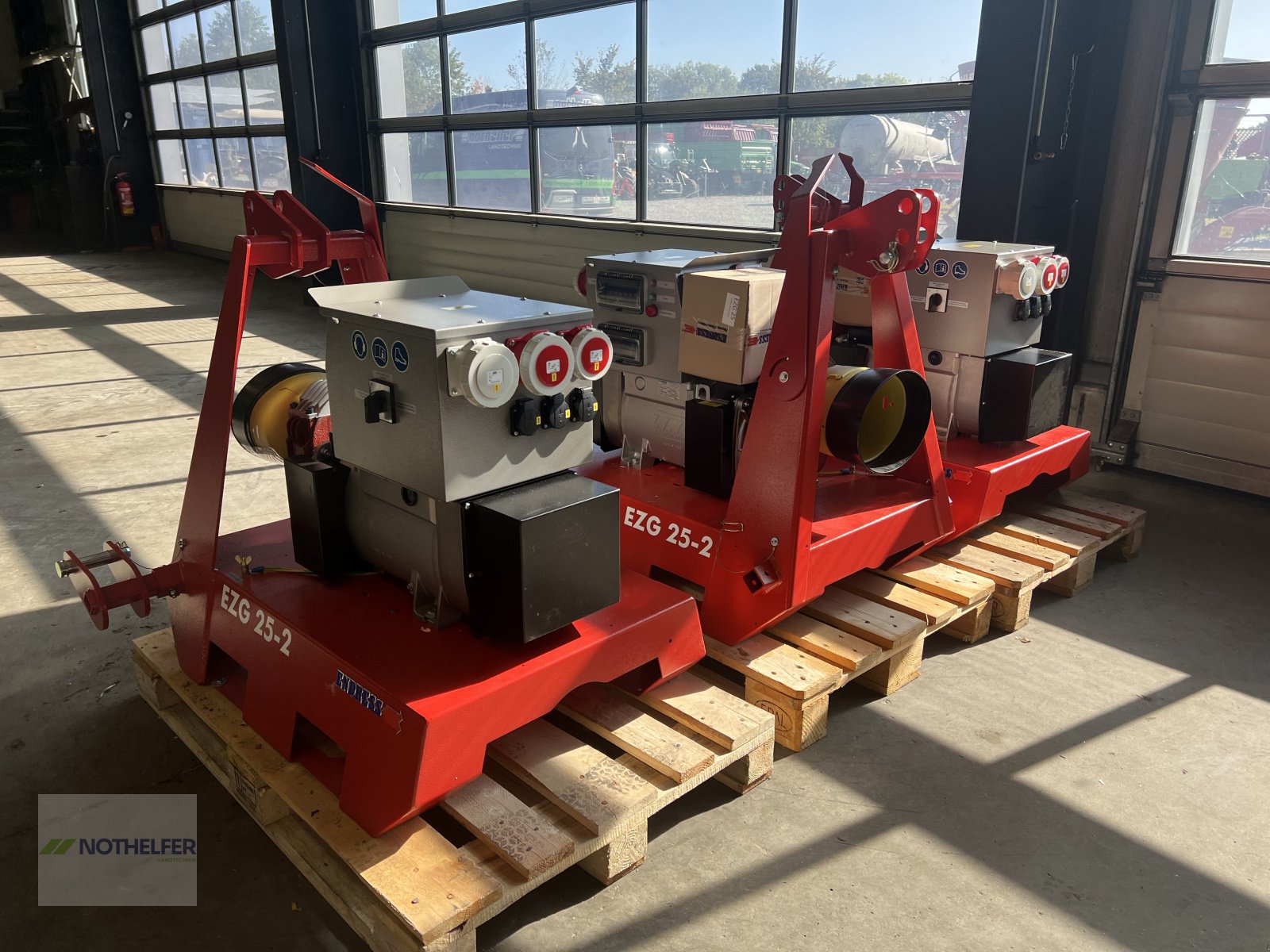 Stromaggregat des Typs Endress EZG 25/2 II/TN-S, Neumaschine in Pforzen (Bild 1)