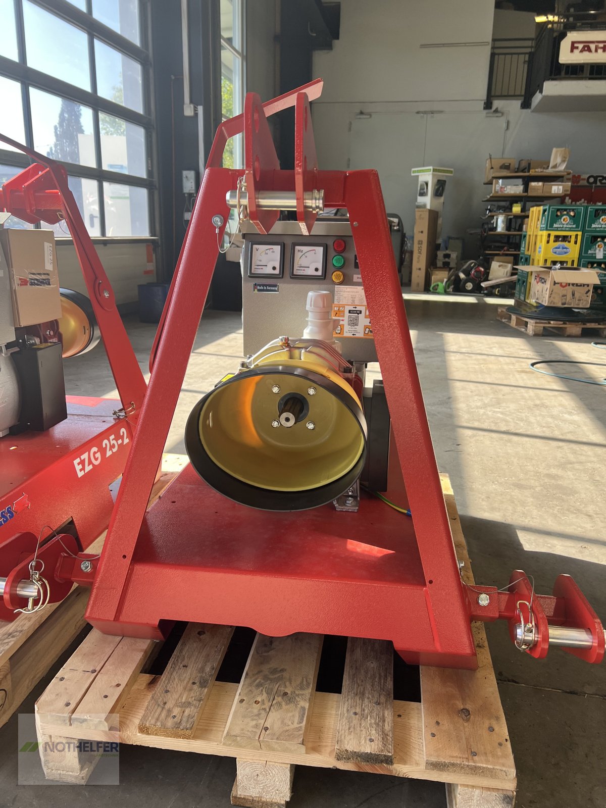 Stromaggregat des Typs Endress EZG 25/2 II/TN-S, Neumaschine in Pforzen (Bild 15)