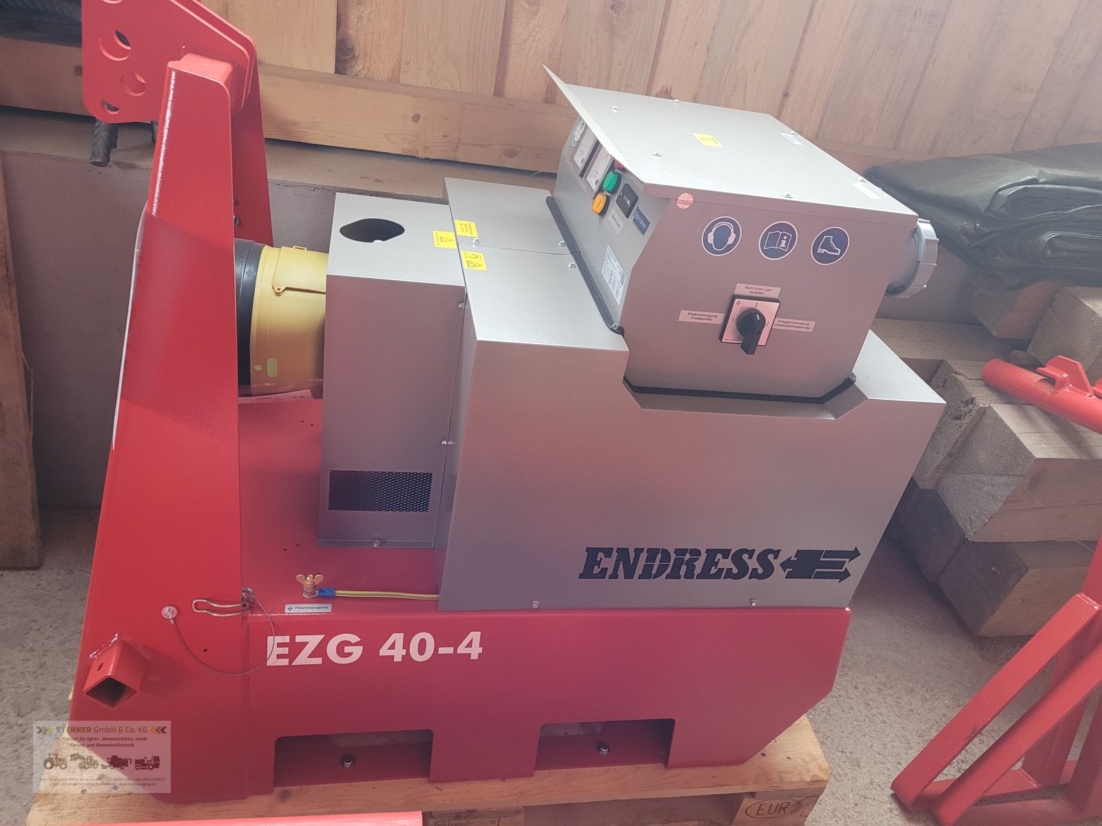 Stromaggregat des Typs Endress EZG 40/4 II/TN-S, Neumaschine in Eging am See (Bild 1)