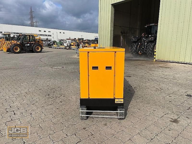 Stromerzeuger des Typs JCB Generator G18RS-V, Gebrauchtmaschine in Frechen (Bild 3)