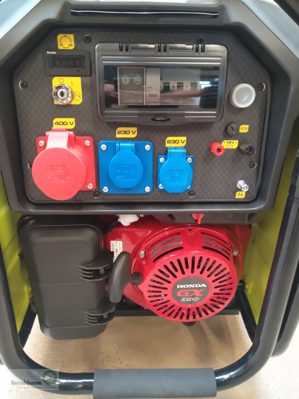 Stromerzeuger του τύπου Pramac S8000 AVR E-Start Stromerzeuger, Neumaschine σε Adelsdorf (Φωτογραφία 2)