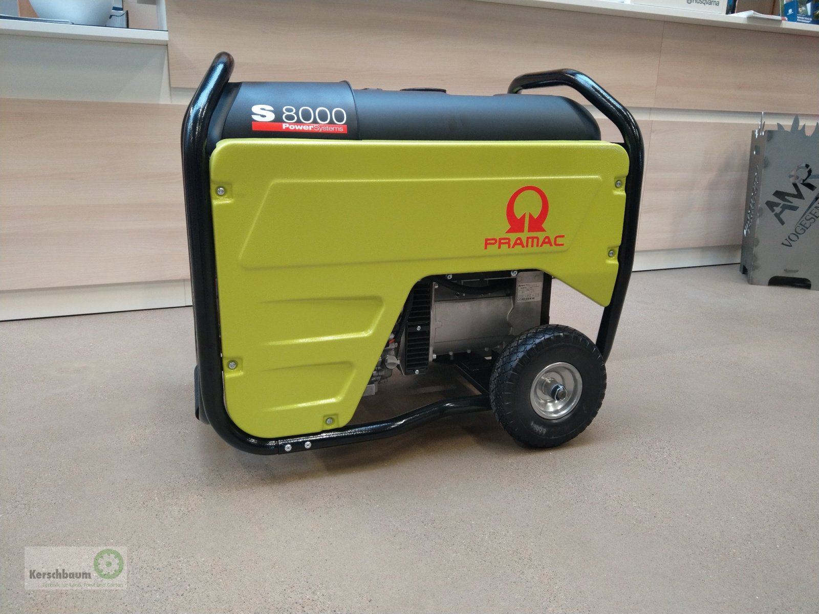 Stromerzeuger του τύπου Pramac S8000 AVR E-Start Stromerzeuger, Neumaschine σε Adelsdorf (Φωτογραφία 6)