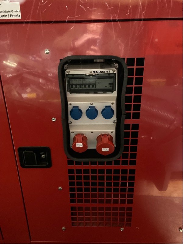 Stromerzeuger des Typs Valtra Stromerzeuger VG60, Gebrauchtmaschine in Eckernförde (Bild 2)