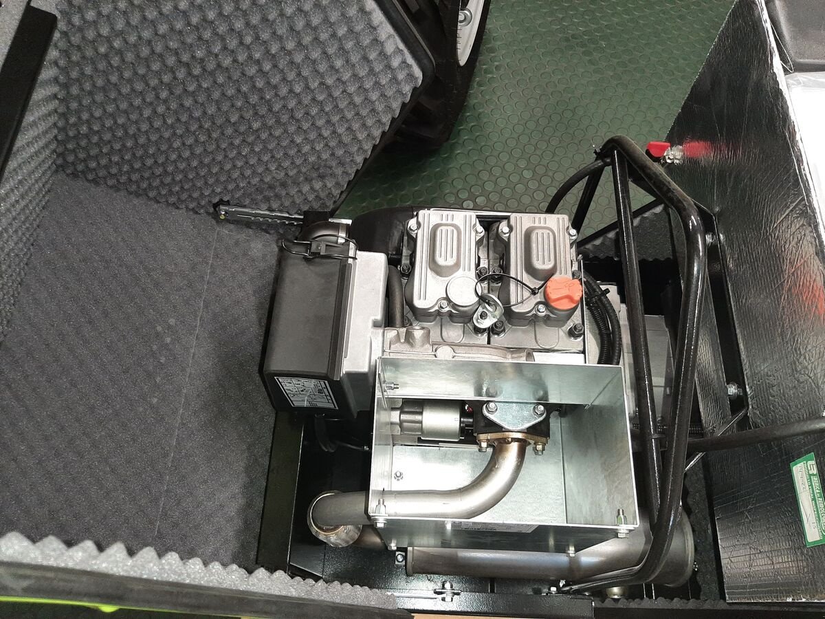 Stromgenerator of the type BELTech GmbH Stromerzeuger P9000, Neumaschine in Saalfelden (Picture 5)