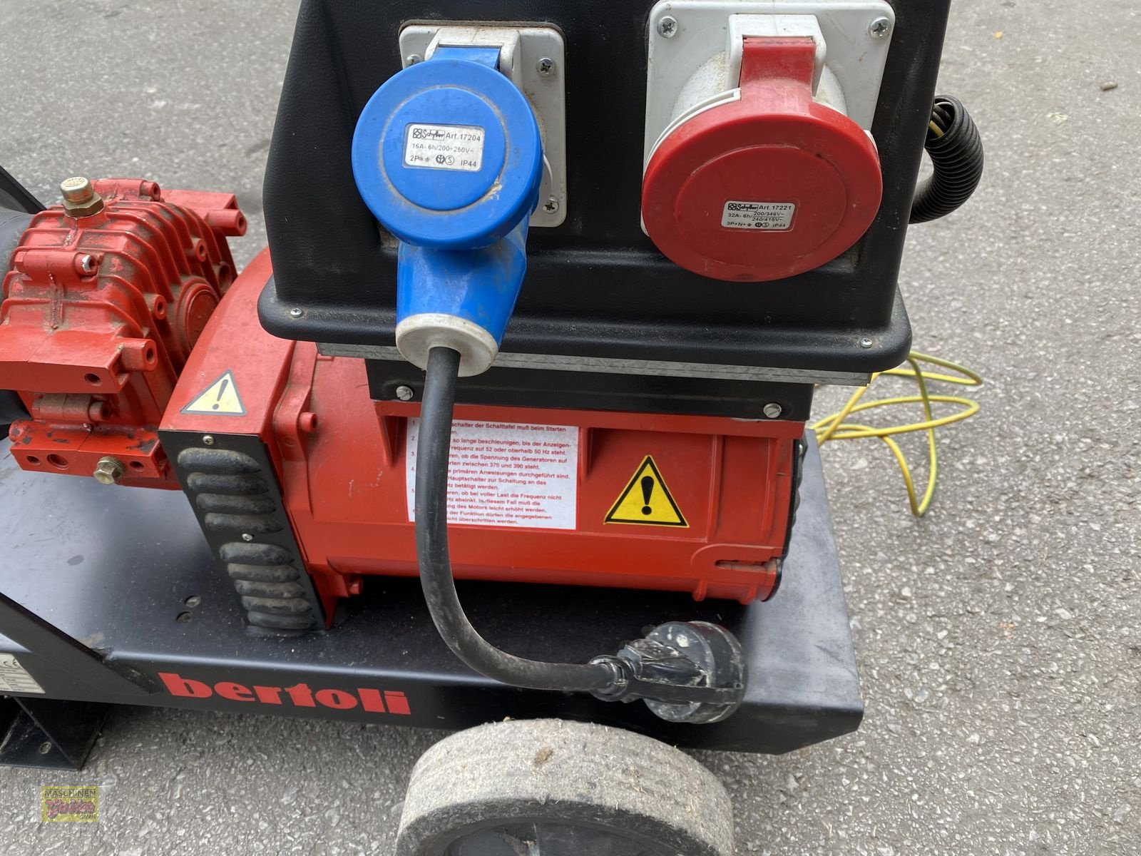 Stromgenerator des Typs Bertolini 12,5 kVA Zapfwellenaggregat, Gebrauchtmaschine in Kötschach (Bild 10)