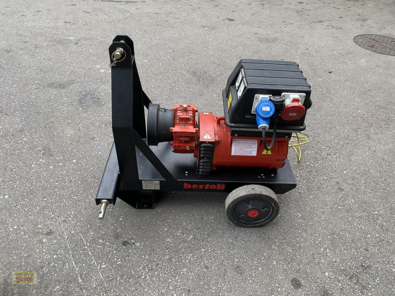 Stromgenerator des Typs Bertolini 12,5 kVA Zapfwellenaggregat, Gebrauchtmaschine in Kötschach (Bild 9)