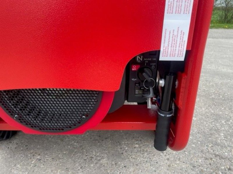 Stromgenerator of the type Endress ESE 1306 DHG-GT ES, Neumaschine in Starrein (Picture 4)