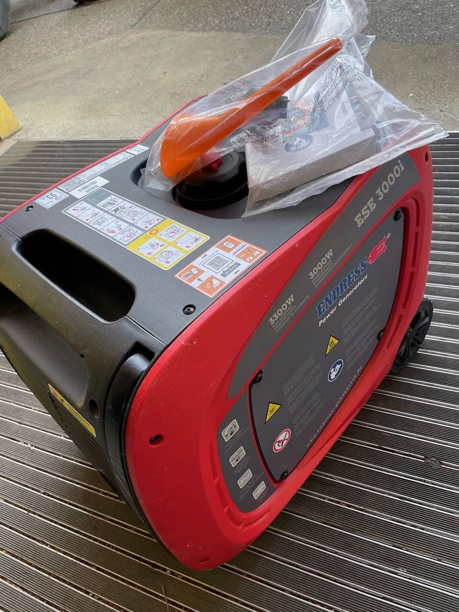 Stromgenerator du type Endress ESE 3000i, Neumaschine en Obritzberg (Photo 4)