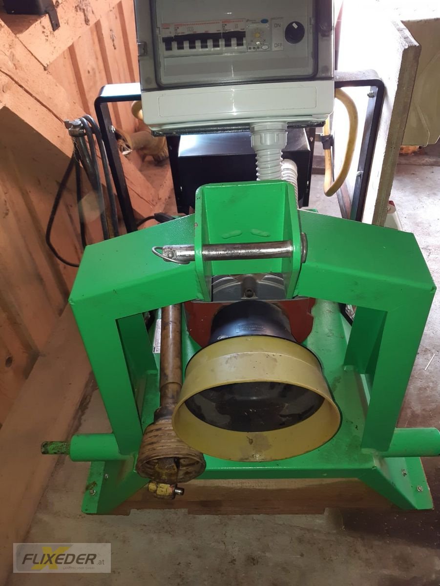 Stromgenerator of the type Green Energy EY27TC-AVR Zapfwellengenerator-Haus und Feld, Gebrauchtmaschine in Pattigham (Picture 7)