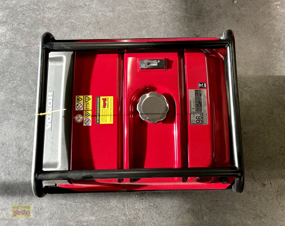 Stromgenerator of the type Honda EG 3600CL mit AVR Regelung, Vorführmaschine in Kötschach (Picture 9)
