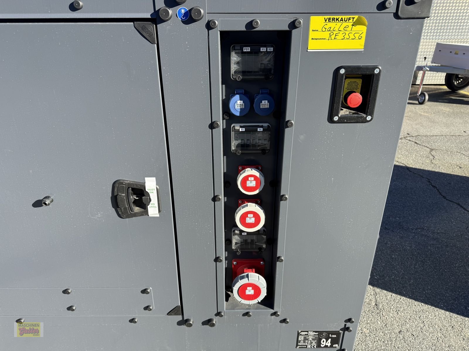 Stromgenerator of the type Iveco FD 60 I-ST, Neumaschine in Kötschach (Picture 3)