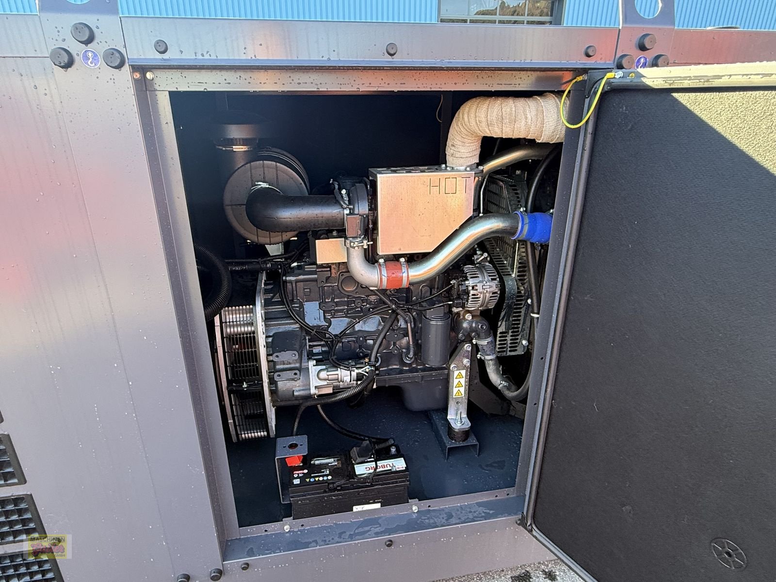 Stromgenerator of the type Iveco FOGO FD 100 I-ST mit Steckdosenpaket, Neumaschine in Kötschach (Picture 9)