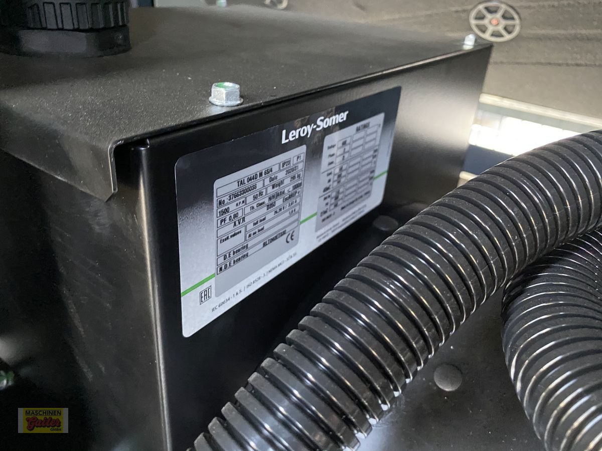 Stromgenerator of the type Iveco FOGO MG-Power 100/110KVA, Neumaschine in Kötschach (Picture 8)