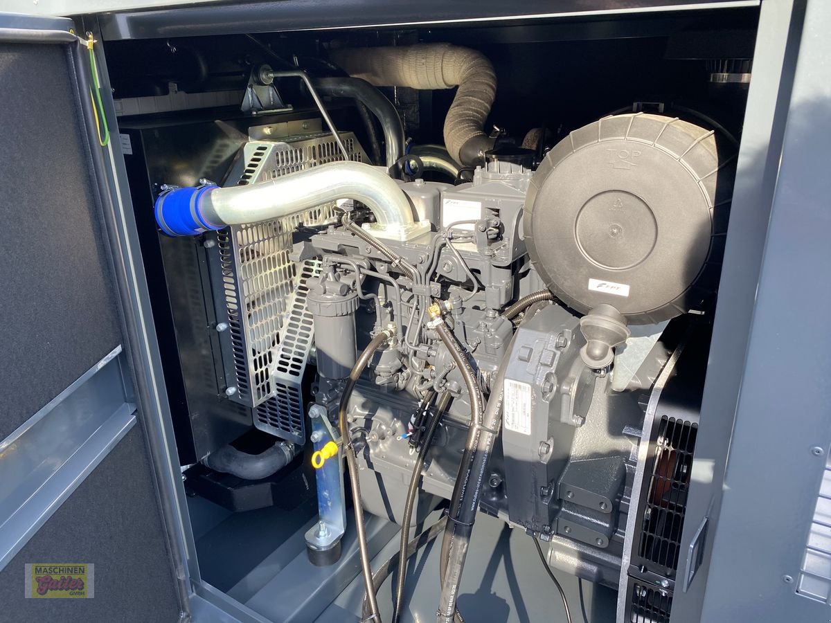 Stromgenerator of the type Iveco FOGO MG-Power 100/110KVA, Neumaschine in Kötschach (Picture 4)