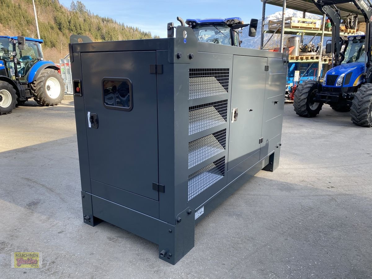 Stromgenerator of the type Iveco FOGO MG-Power 125 KVA, Neumaschine in Kötschach (Picture 4)