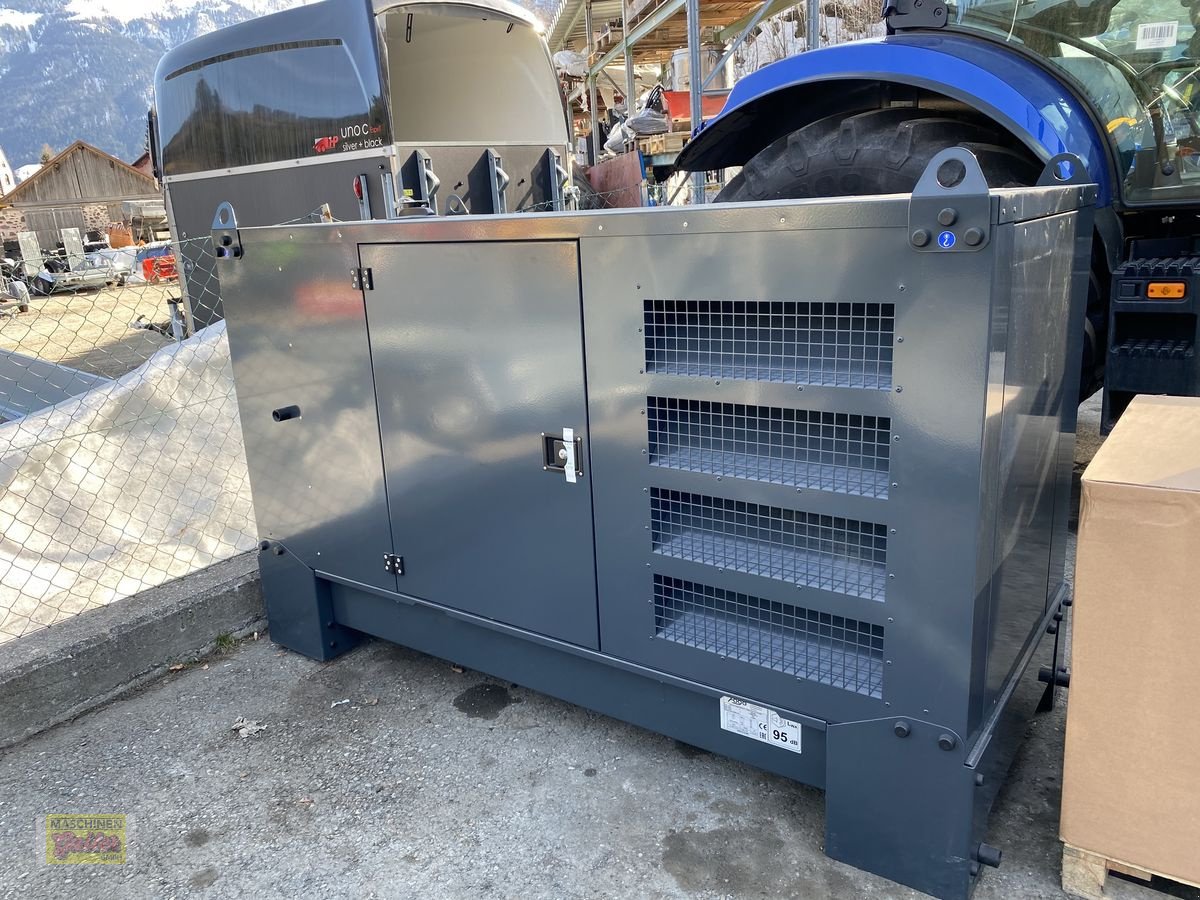 Stromgenerator of the type Iveco Fogo MG-Power 80 KVA, Neumaschine in Kötschach (Picture 9)