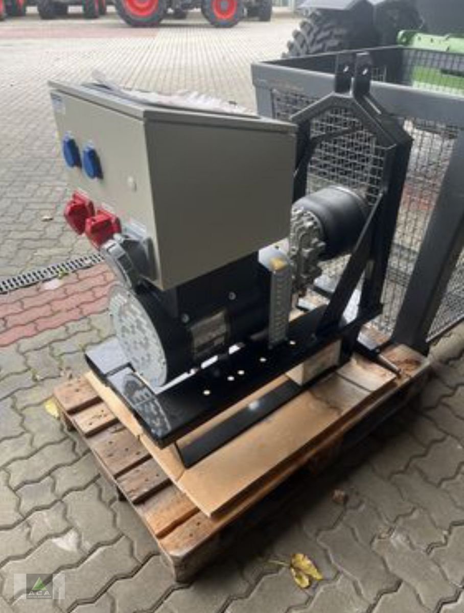 Stromgenerator del tipo Moll Notstromaggregat, Neumaschine en Markt Hartmannsdorf (Imagen 1)