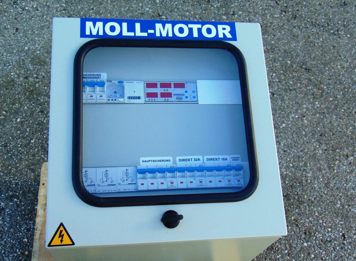 Stromgenerator of the type Moll ZGN 28/30, Neumaschine in Neukirchen am Walde  (Picture 4)