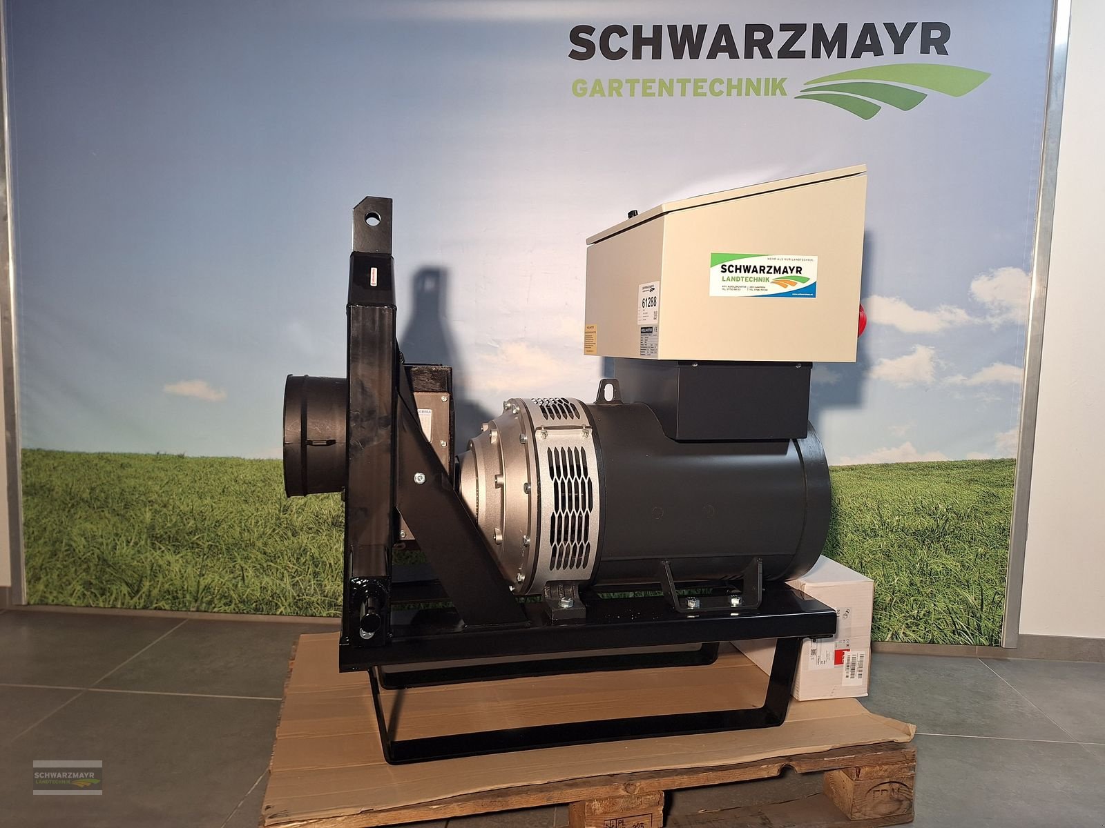 Stromgenerator of the type Moll ZGN-32/62,5, Neumaschine in Aurolzmünster (Picture 1)